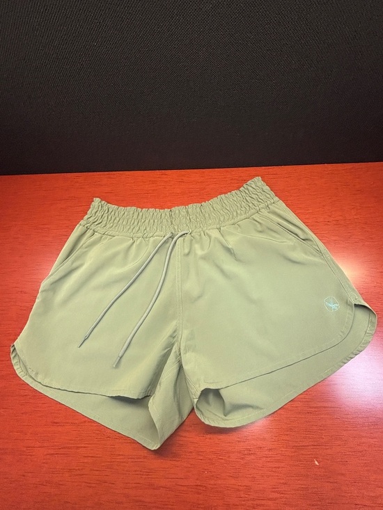 Carve Designs Pants - Carve Designs Women's Med Drawstring Three Pocket Shorts in Olive Green